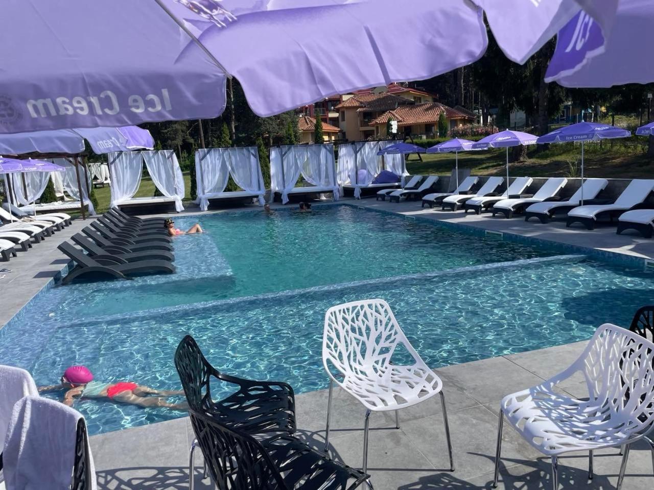 ציגוב צ'ארק Paradise Spa Hotel מראה חיצוני תמונה