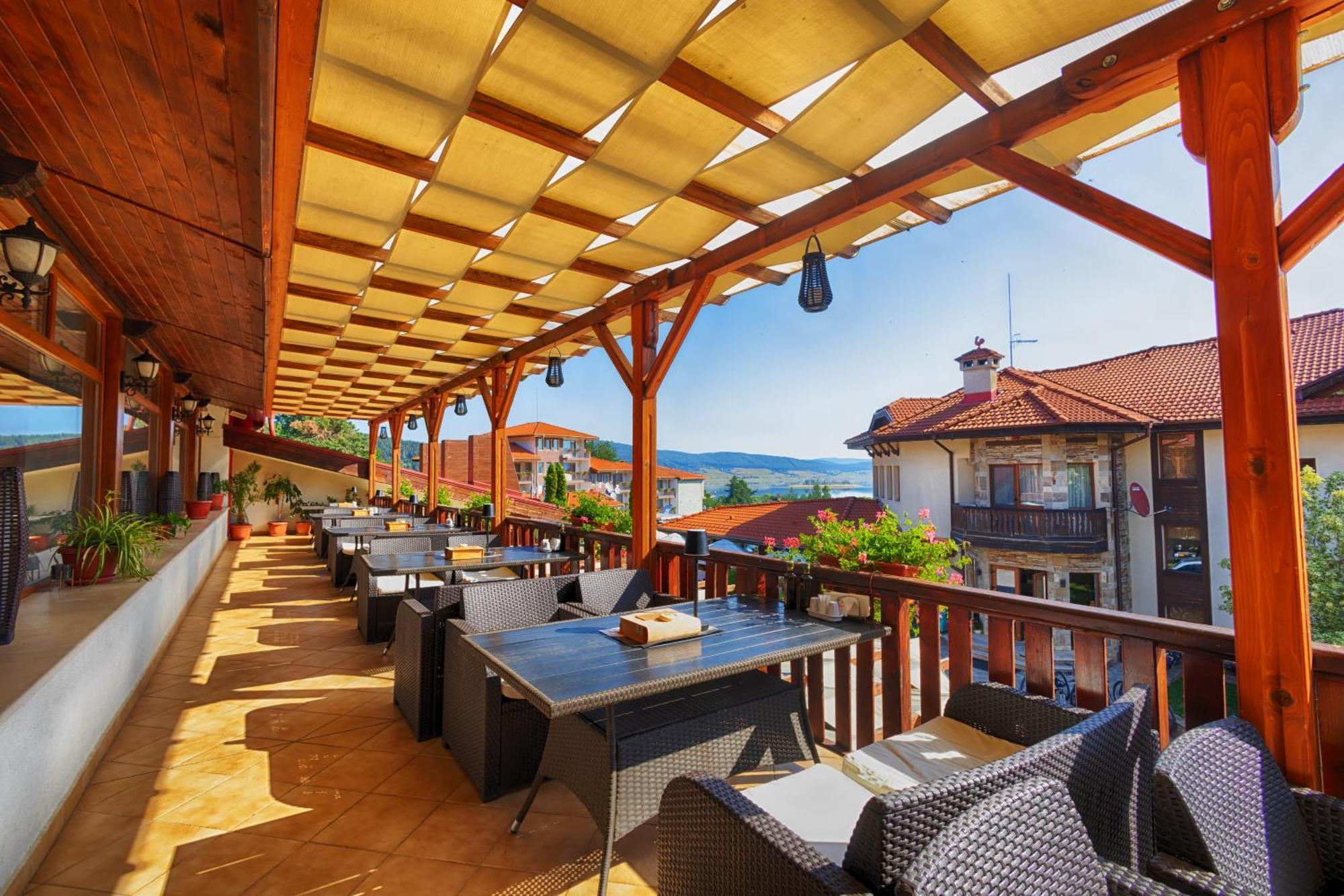 ציגוב צ'ארק Paradise Spa Hotel מראה חיצוני תמונה